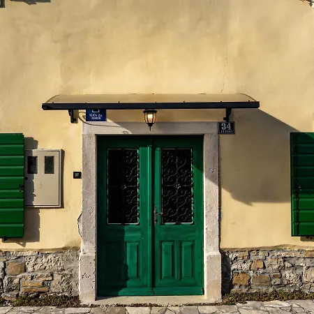 Cottage, Potpican